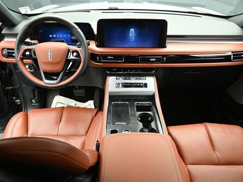 Used 2025 Lincoln Aviator Reserve w/ Equipment Group 201A image 22