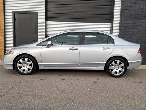 Used 2010 Honda Civic LX image 7