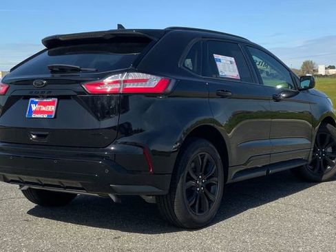 Used 2022 Ford Edge SE w/ Black Appearance Package image 12