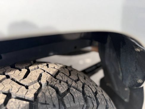 Used 1991 Toyota Pickup Deluxe AWD/4WD image 68