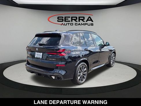 New 2026 BMW X5 xDrive50e w/ M Sport Package AWD/4WD image 5