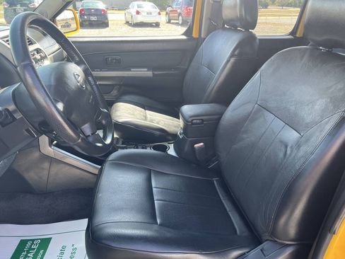 Used 2004 Nissan Frontier LE RWD image 7