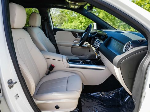 New 2026 Mercedes-Benz GLA 250 4MATIC image 17