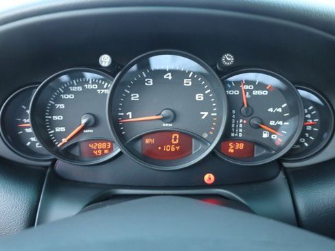 Used 2000 Porsche 911 Carrera RWD image 29