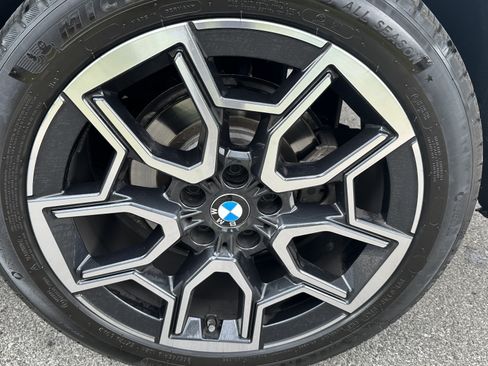 Used 2025 BMW X2 xDrive28i w/ Technology Package AWD/4WD image 13