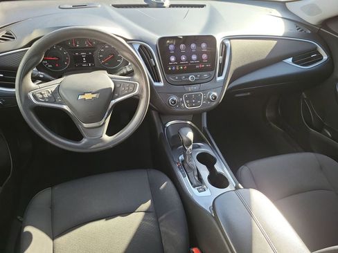 Used 2023 Chevrolet Malibu LT image 19