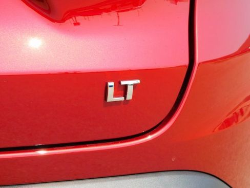 New 2025 Chevrolet Trax LT w/ Driver Confidence Package image 37