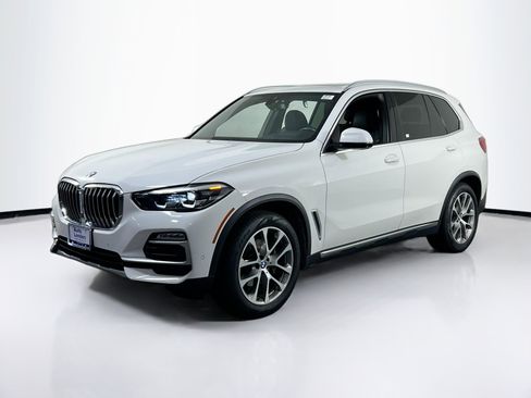 Used 2020 BMW X5 xDrive40i w/ Convenience Package image 1