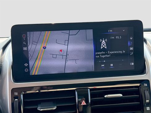 Used 2022 Lexus GX 460 Premium image 13