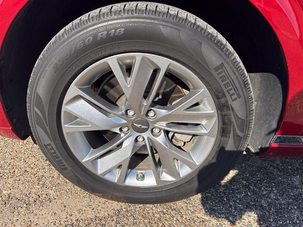 Used 2022 Genesis GV70 2.5T AWD/4WD image 6