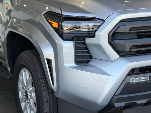 New 2025 Toyota Tacoma SR5 image 8