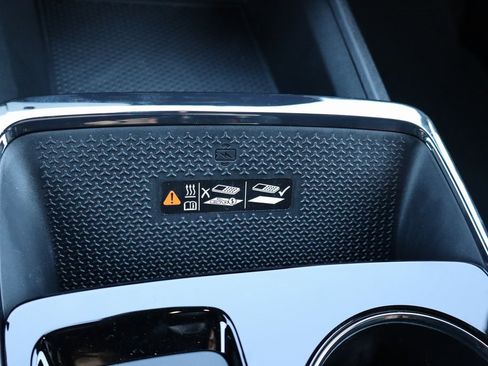 New 2025 Chevrolet Equinox RS image 18