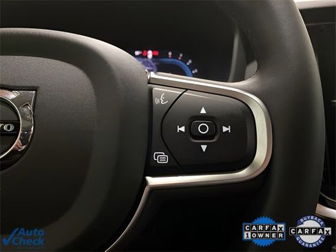 Used 2025 Volvo S60 B5 Core image 29