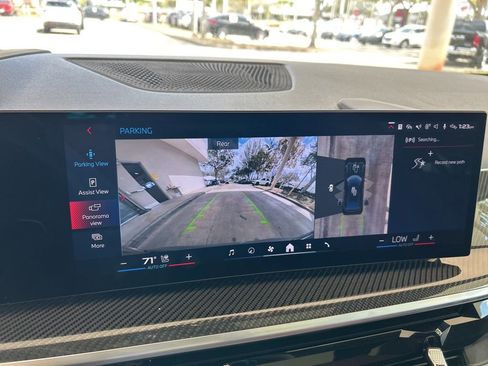 Used 2024 BMW X6 M60i image 7