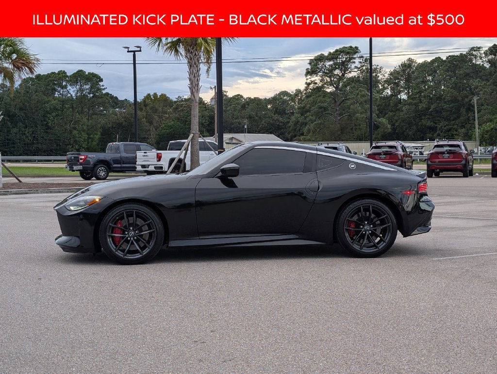 Used 2024 Nissan Z Performance w/ Floor Mat Package RWD image 2