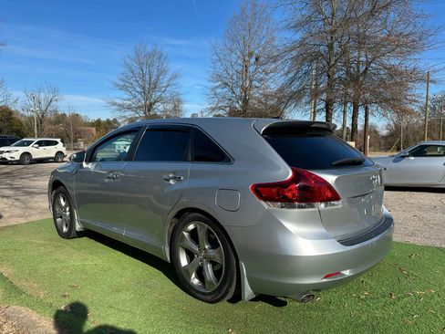 Used 2015 Toyota Venza XLE image 5