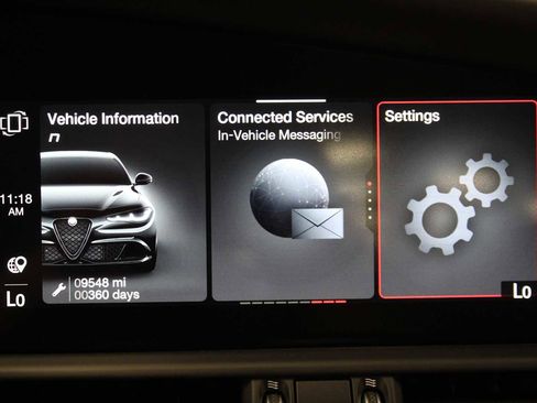 Used 2024 Alfa Romeo Giulia Quadrifoglio w/ Active Assist Plus Package image 26