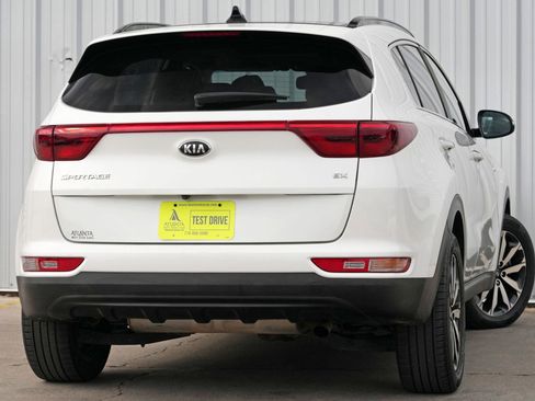 Used 2019 Kia Sportage EX w/ EX Premium Package image 4