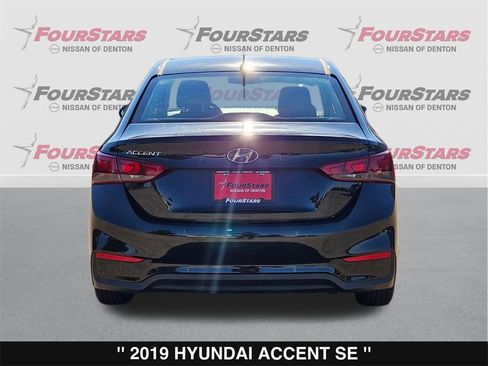 Used 2019 Hyundai Accent SE image 5