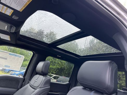 New 2025 Ford F250 Platinum image 24