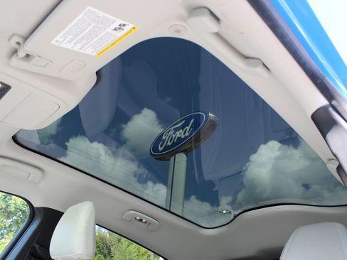 Used 2022 Ford Mustang Mach-E Premium image 20