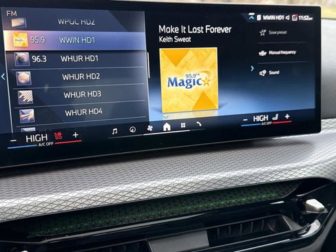 Certified 2025 BMW 330i xDrive Sedan w/ M Sport Package image 3