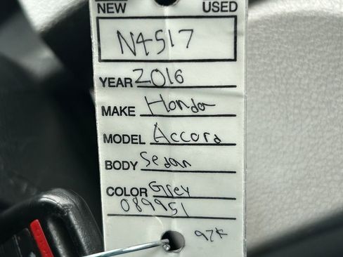 Used 2016 Honda Accord LX image 32