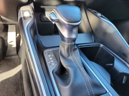 Used 2021 Kia Sorento S image 14