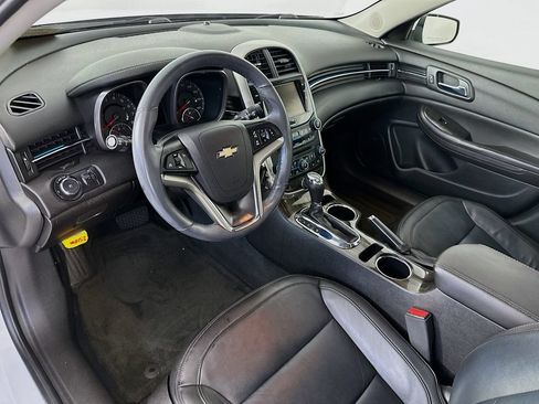 Used 2015 Chevrolet Malibu LT w/ Leather Package FWD image 29