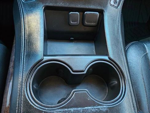 Used 2018 Chevrolet Tahoe LT image 11