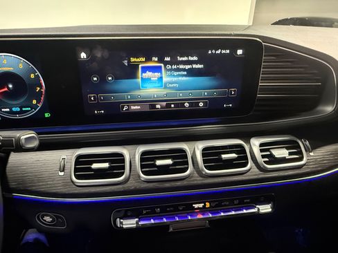 Used 2020 Mercedes-Benz GLS 450 4MATIC image 34
