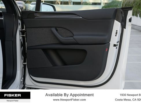 Used 2022 Tesla Model X AWD/4WD image 32