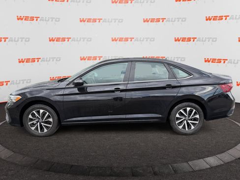 Used 2023 Volkswagen Jetta S FWD image 2