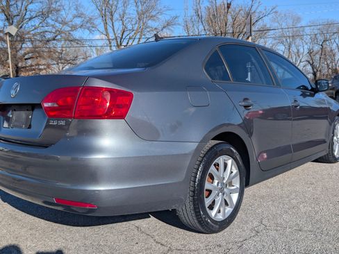 Used 2012 Volkswagen Jetta SE image 7