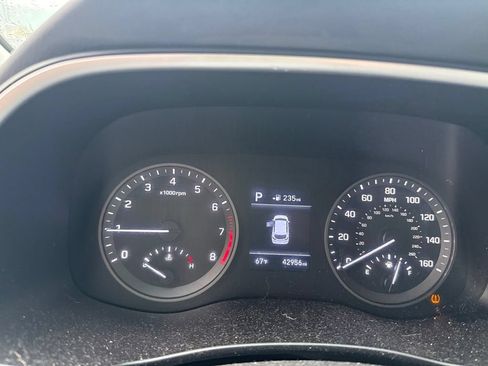Used 2019 Hyundai Tucson SE AWD/4WD image 11