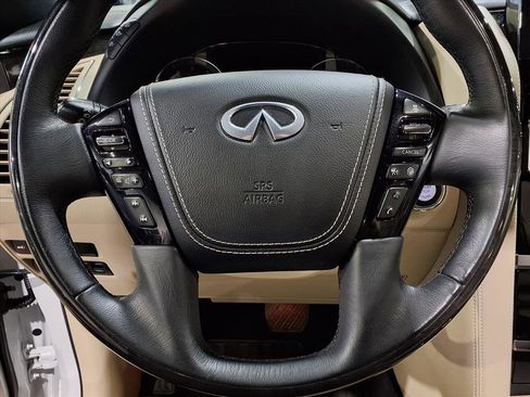 Used 2023 INFINITI QX80 Sensory w/ All-Season Package image 11