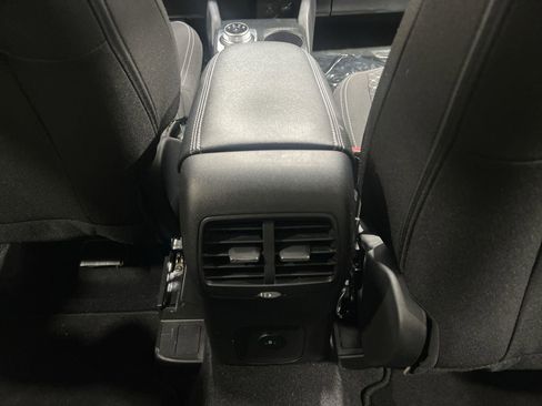 Used 2023 Ford Escape Active image 20