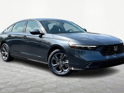 New 2026 Honda Accord EX-L image 3