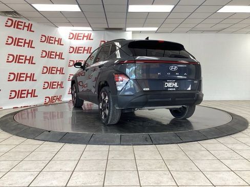 Used 2024 Hyundai Kona SEL w/ Convenience Package AWD/4WD image 5
