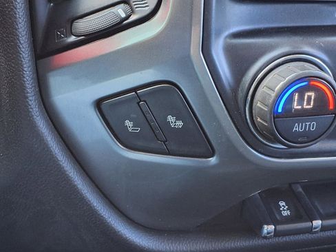 Used 2019 Chevrolet Silverado 2500 LT AWD/4WD image 13