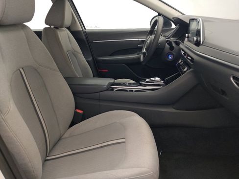 Used 2021 Hyundai Sonata SE FWD image 21
