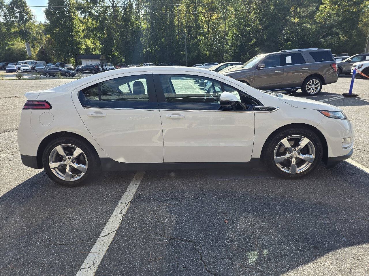 Used 2013 Chevrolet Volt w/ Enhanced Safety Package 2 FWD image 7