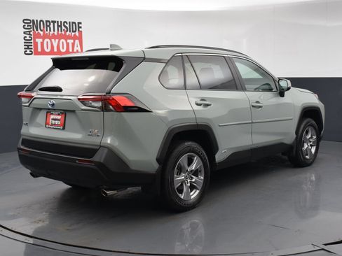 Used 2023 Toyota RAV4 XLE w/ Convenience Package AWD/4WD image 4