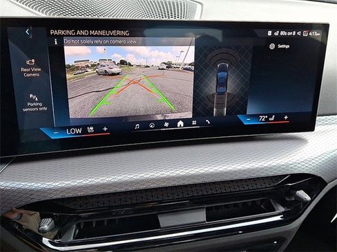 Certified 2025 BMW 330i xDrive Sedan w/ Convenience Package image 13