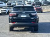 Used 2024 Jeep Compass Latitude image 3