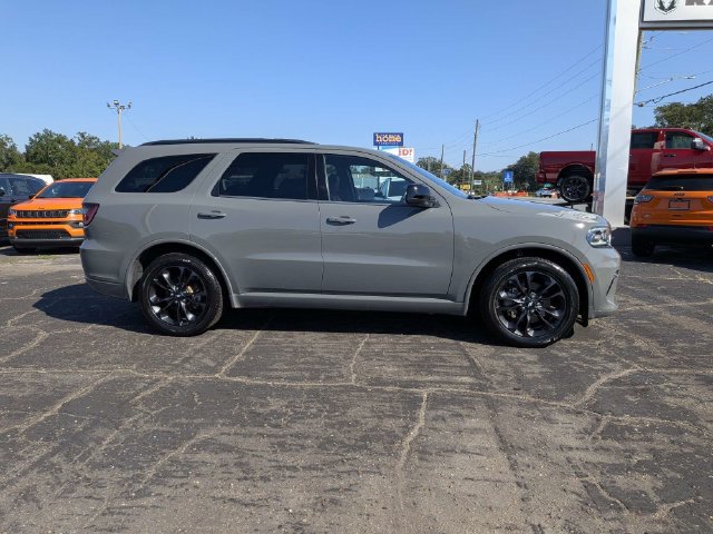 Used 2025 Dodge Durango GT w/ Blacktop Package RWD image 3