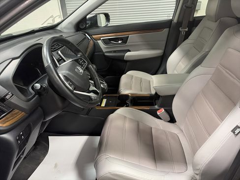Used 2021 Honda CR-V Touring image 13
