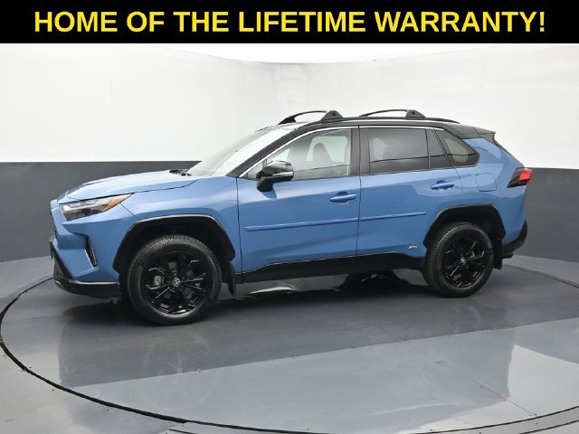 Used 2023 Toyota RAV4 XSE AWD/4WD image 3