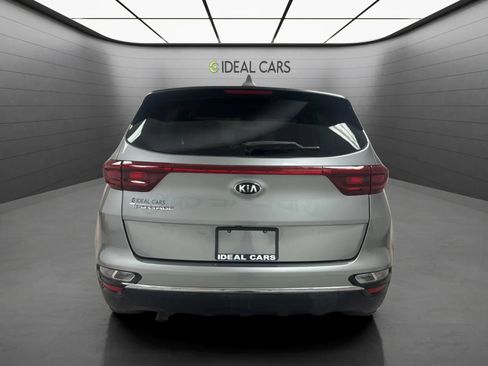 Used 2020 Kia Sportage LX FWD image 4