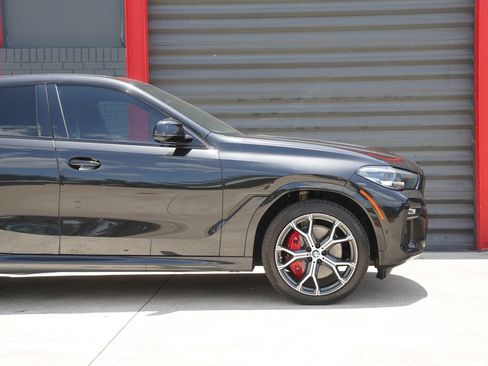 Used 2021 BMW X6 sDrive40i w/ M Sport Package RWD image 5